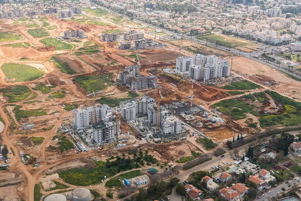Aerial view of the Neve Zemer neighbourhood in north Ra'anana, with new building under way
