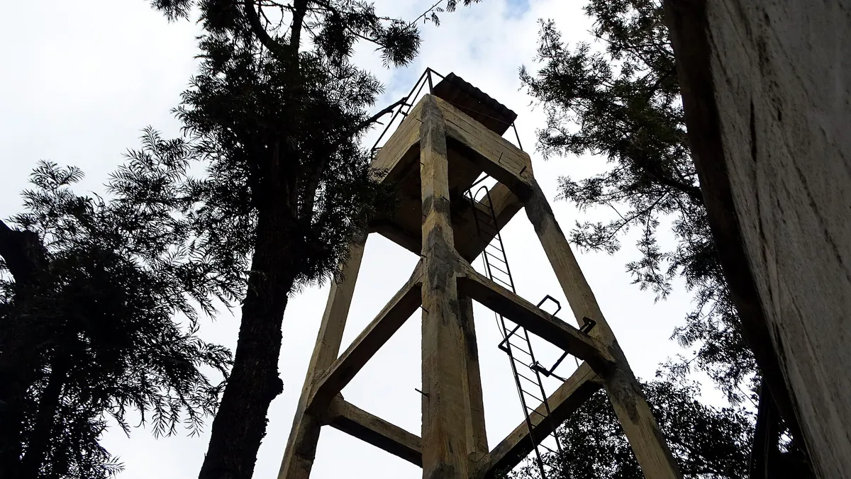 The historic signal tower beside Ra'anana's first water reservoir